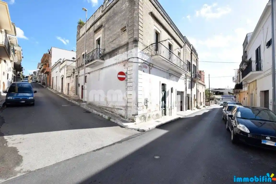 Appartamento in vendita a Oria