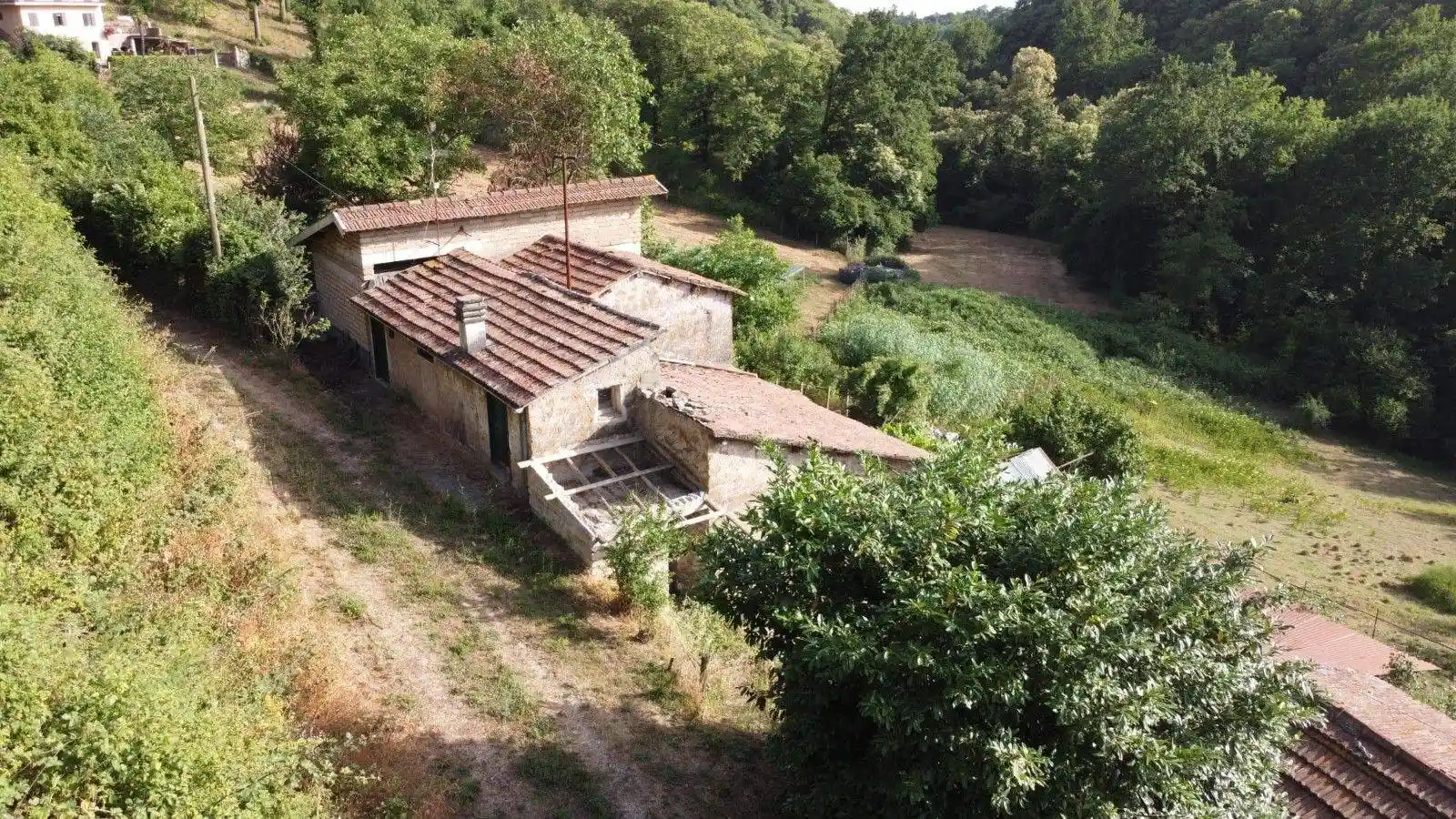 Rustico - Casale in vendita a Cave