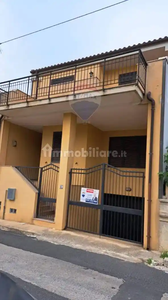 Casa indipendente in vendita a Canicattini Bagni
