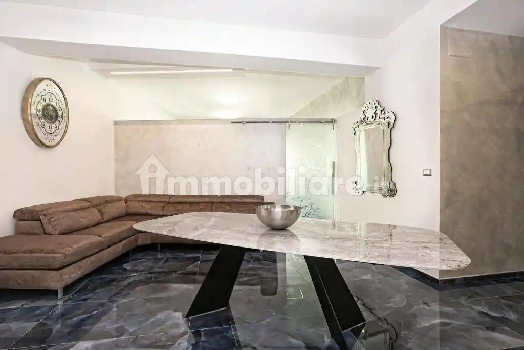 Appartamento in affitto a Genova