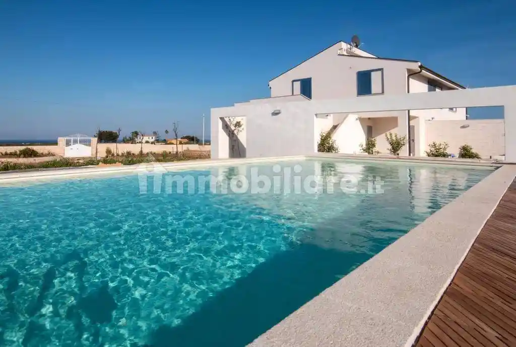 Villa in vendita a Siracusa
