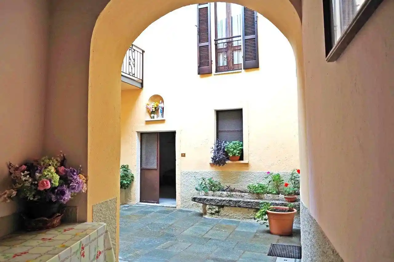 Appartamento in vendita a Ghiffa