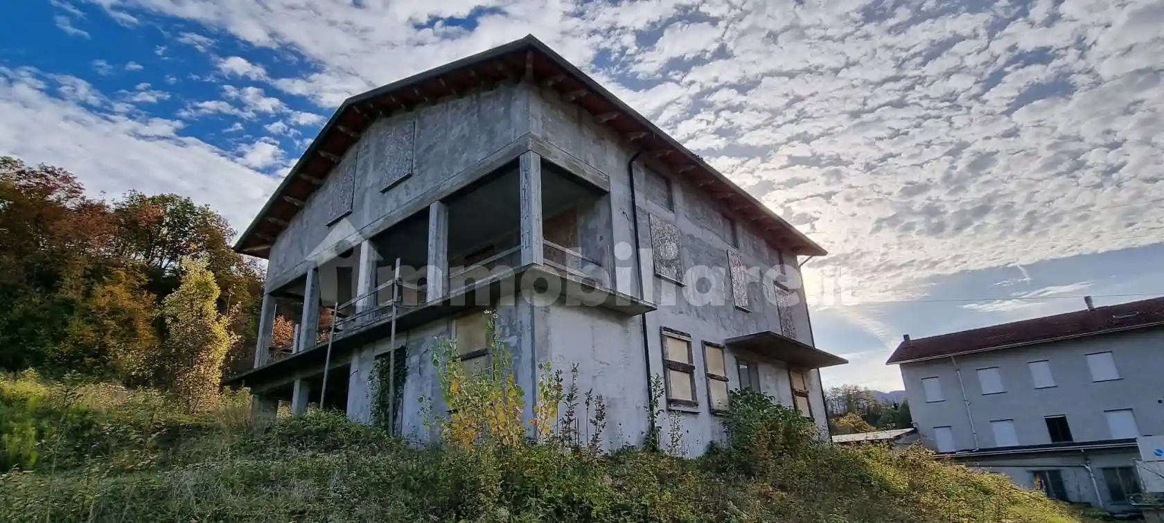 Casa indipendente in vendita a Neviano degli Arduini