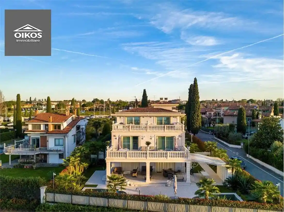 Appartamento in vendita a Sirmione