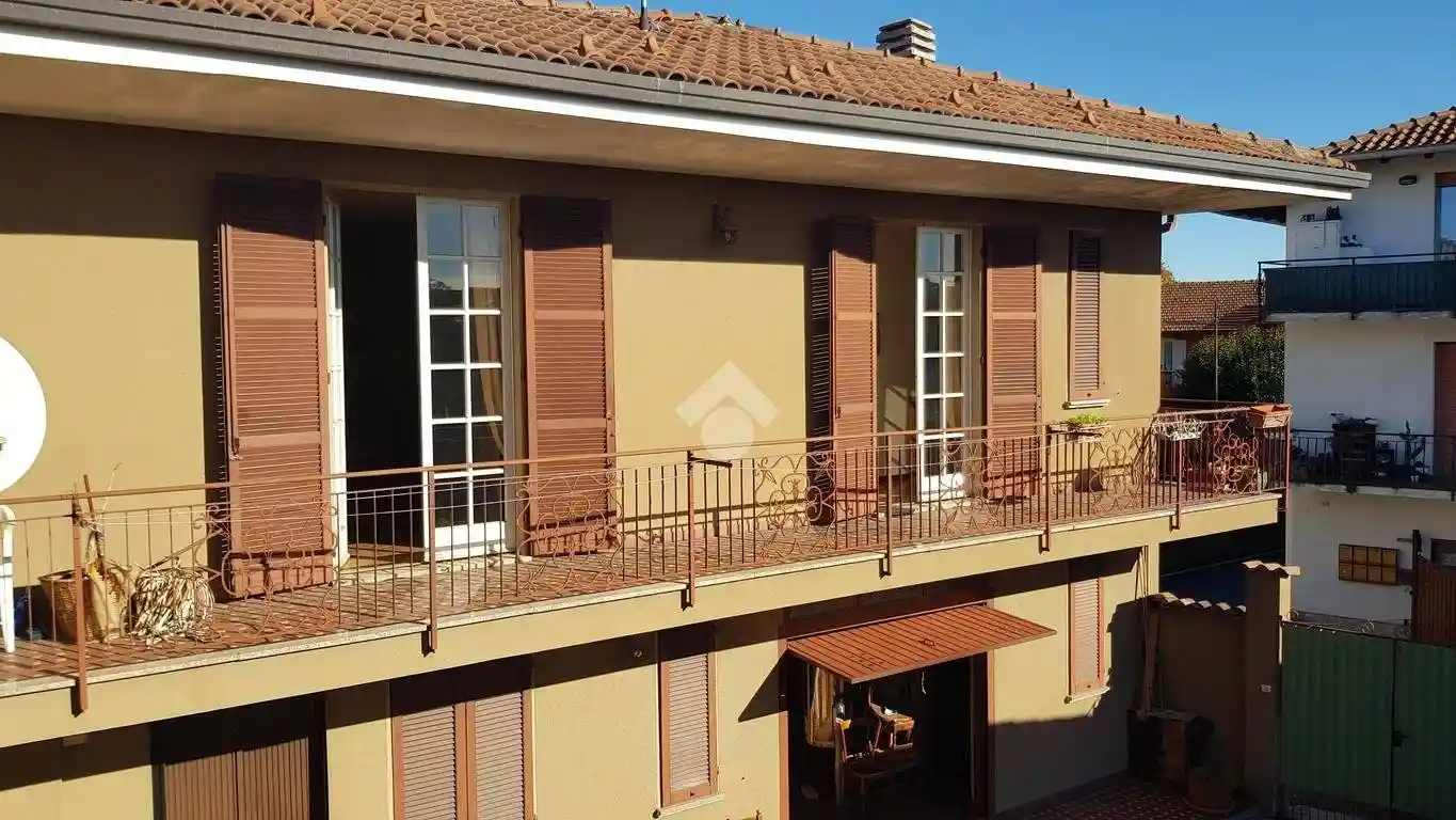 Casa indipendente in vendita a Divignano