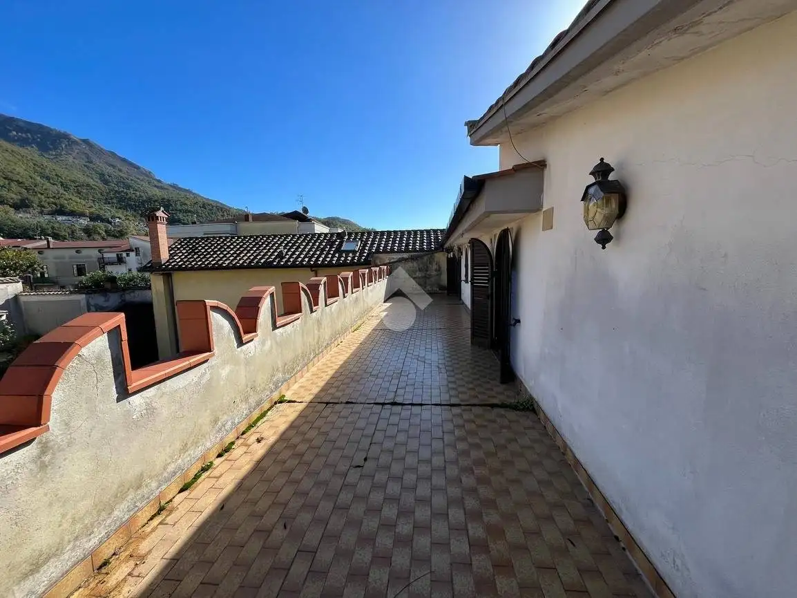 Casa indipendente in vendita a Baronissi