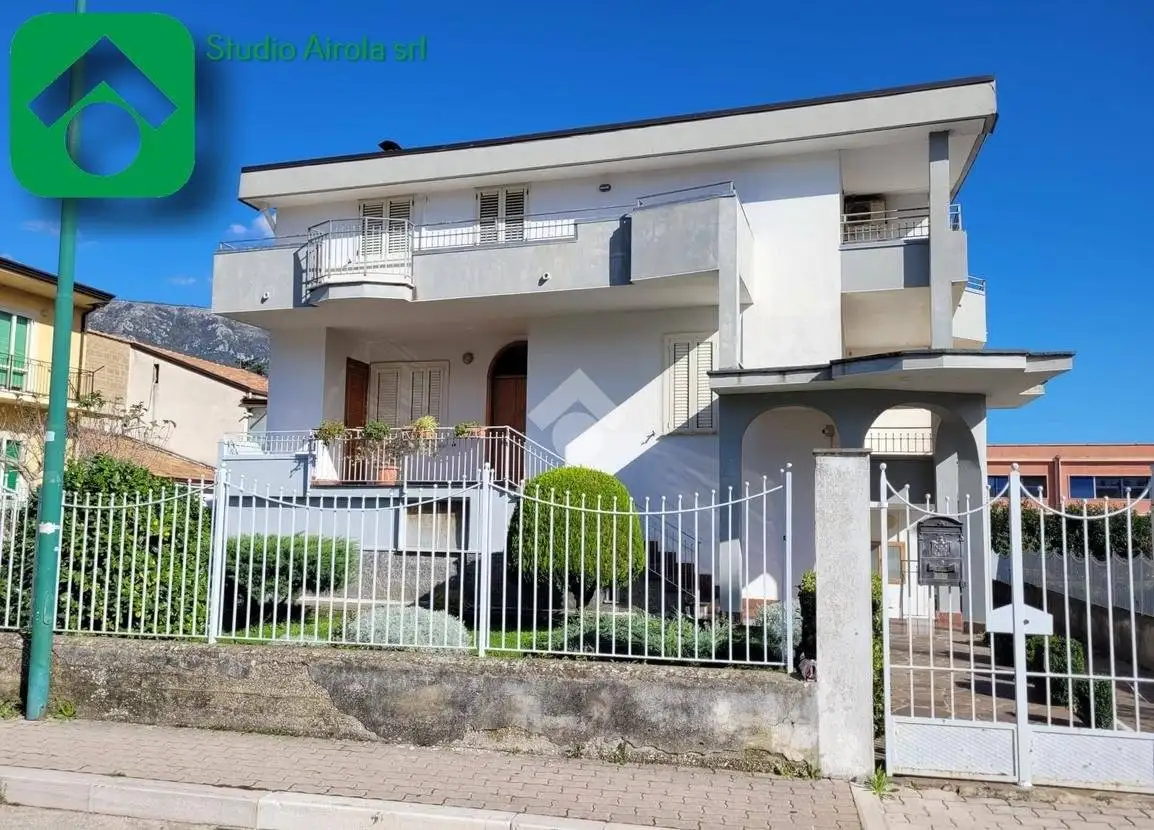 Villa in vendita a Airola