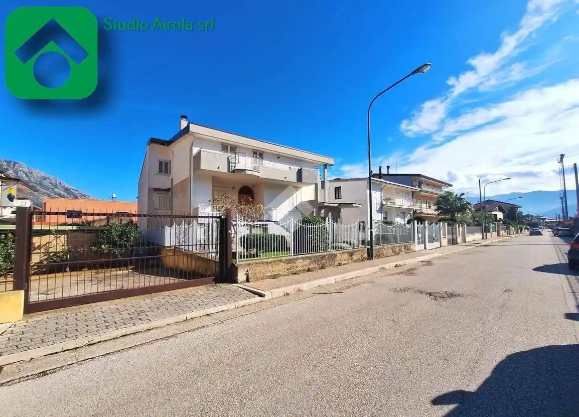 Appartamento in villa via Annunziata, Airola - foto 3