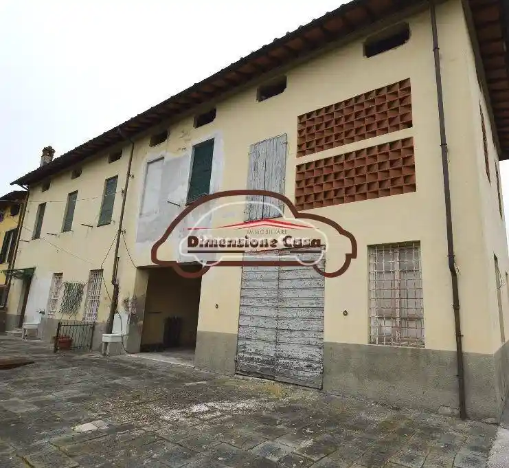 Casa indipendente in vendita a Lucca