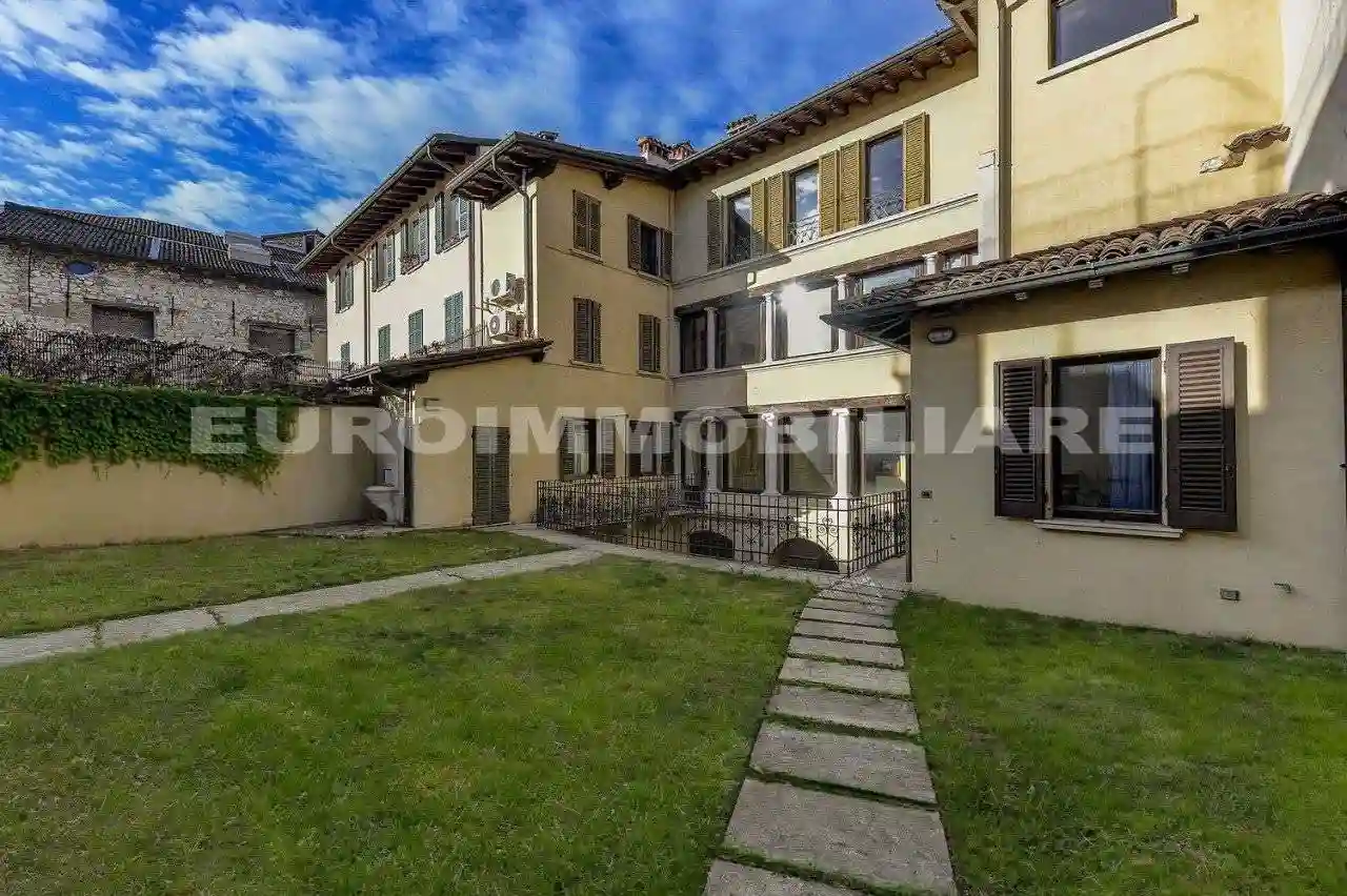 Palazzo - Edificio - foto 2