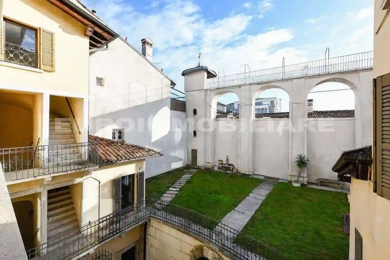 Palazzo - Edificio - foto 4