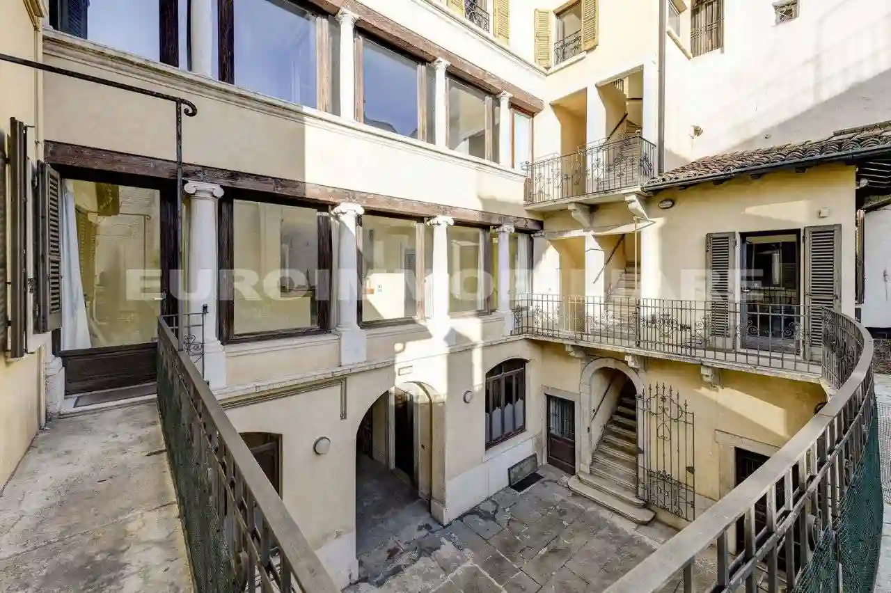 Palazzo - Edificio - foto 5