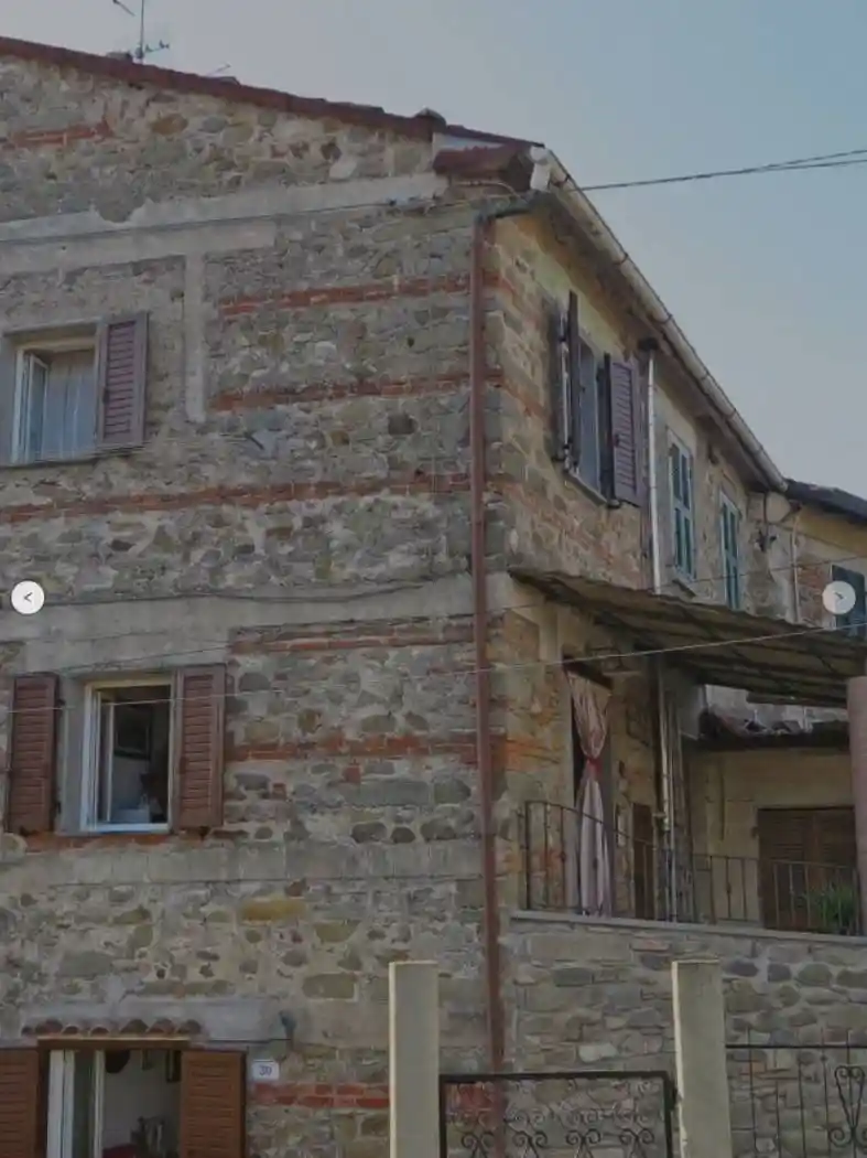 Casa indipendente in vendita a Fivizzano