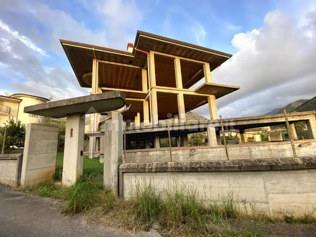 Villa in vendita a Fondi