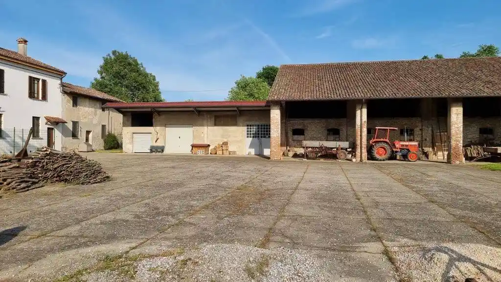 Cascina, buono stato, 289 m², Maristella, Cremona - foto 2