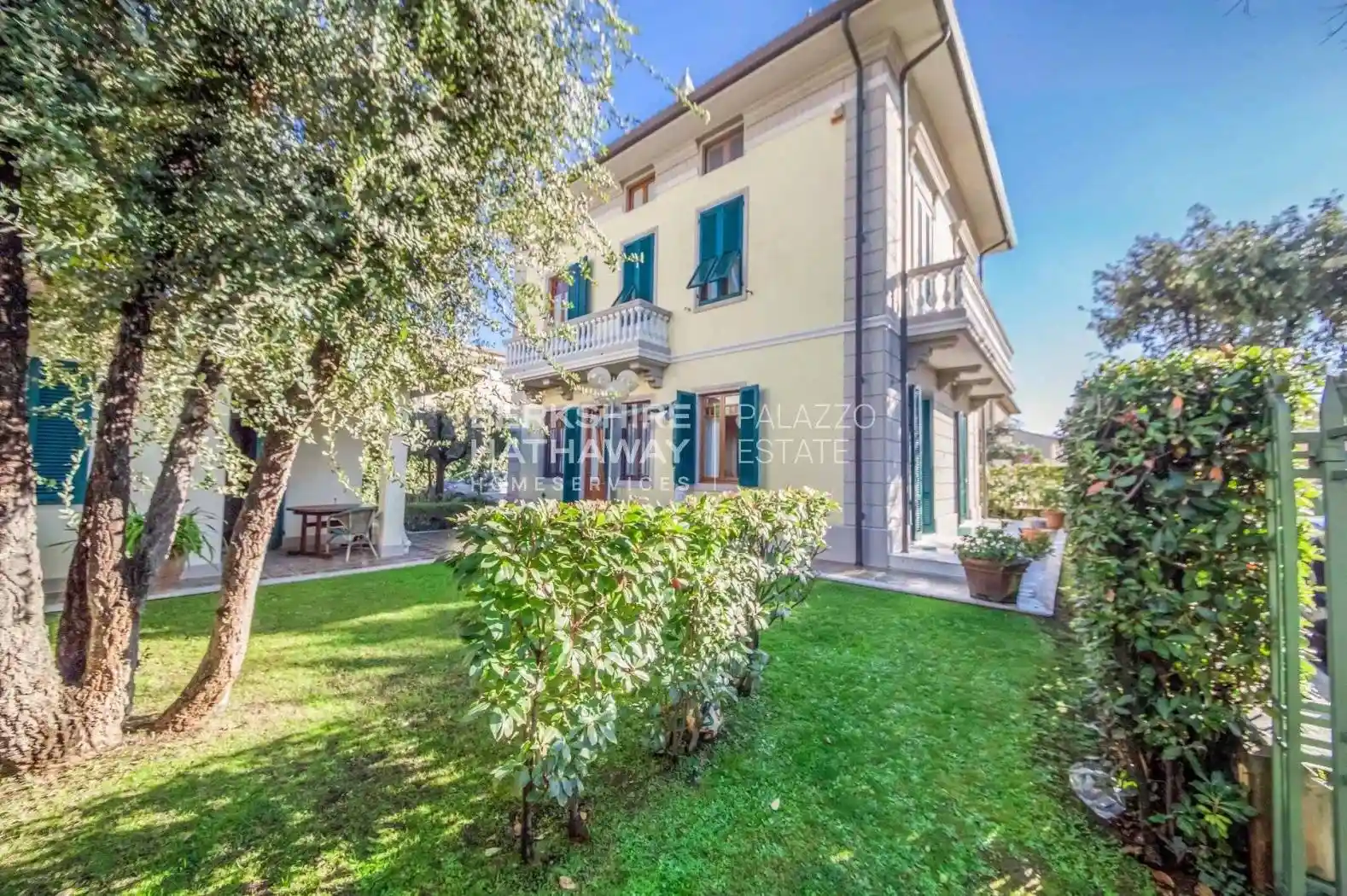 Villa in vendita a Camaiore