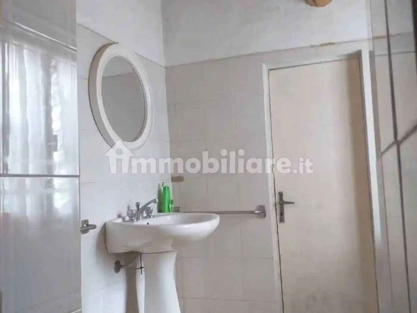 Appartamento in vendita a Semproniano