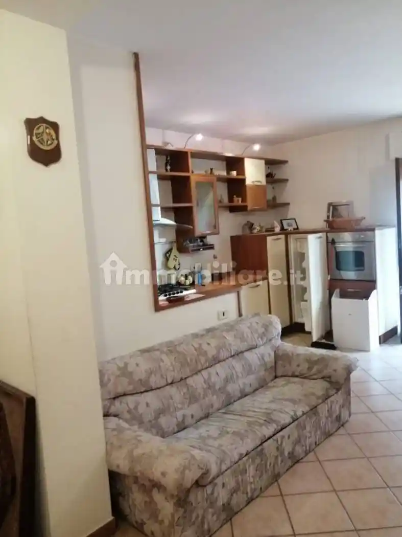 Quadrilocale via Giuseppe Mazzini, Centro, Carsoli - foto 4