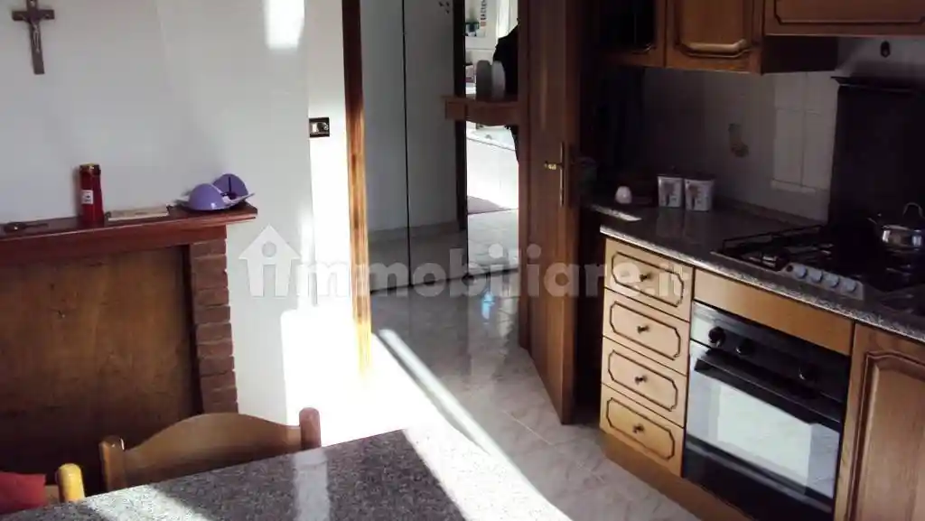 Quadrilocale via Valeria, Centro, Carsoli - foto 2