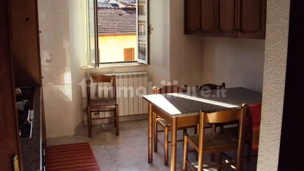 Quadrilocale via Valeria, Centro, Carsoli - foto 3