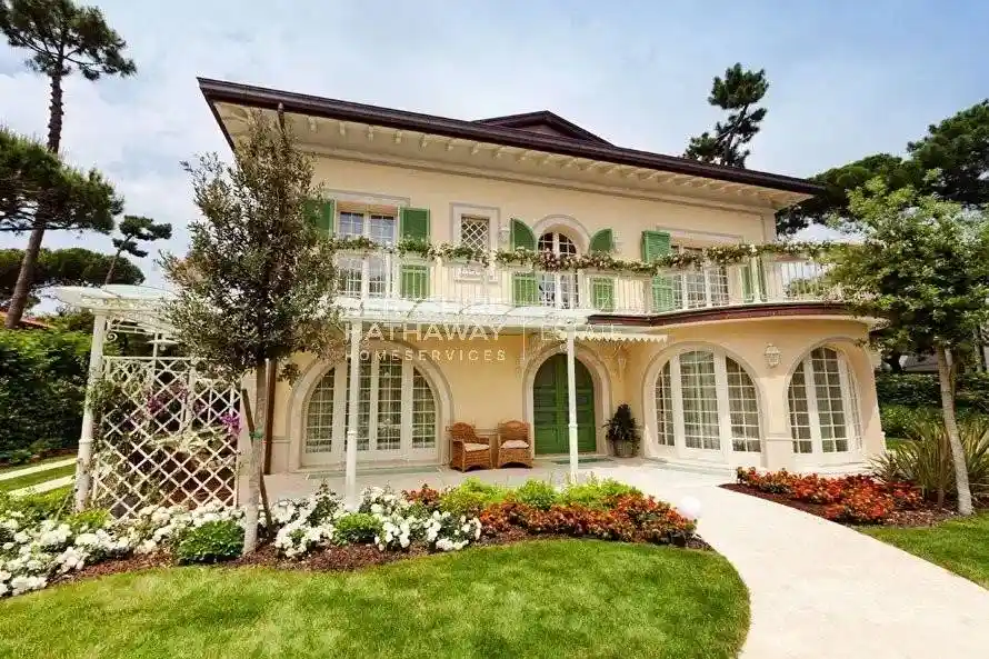 Villa in vendita a Pietrasanta