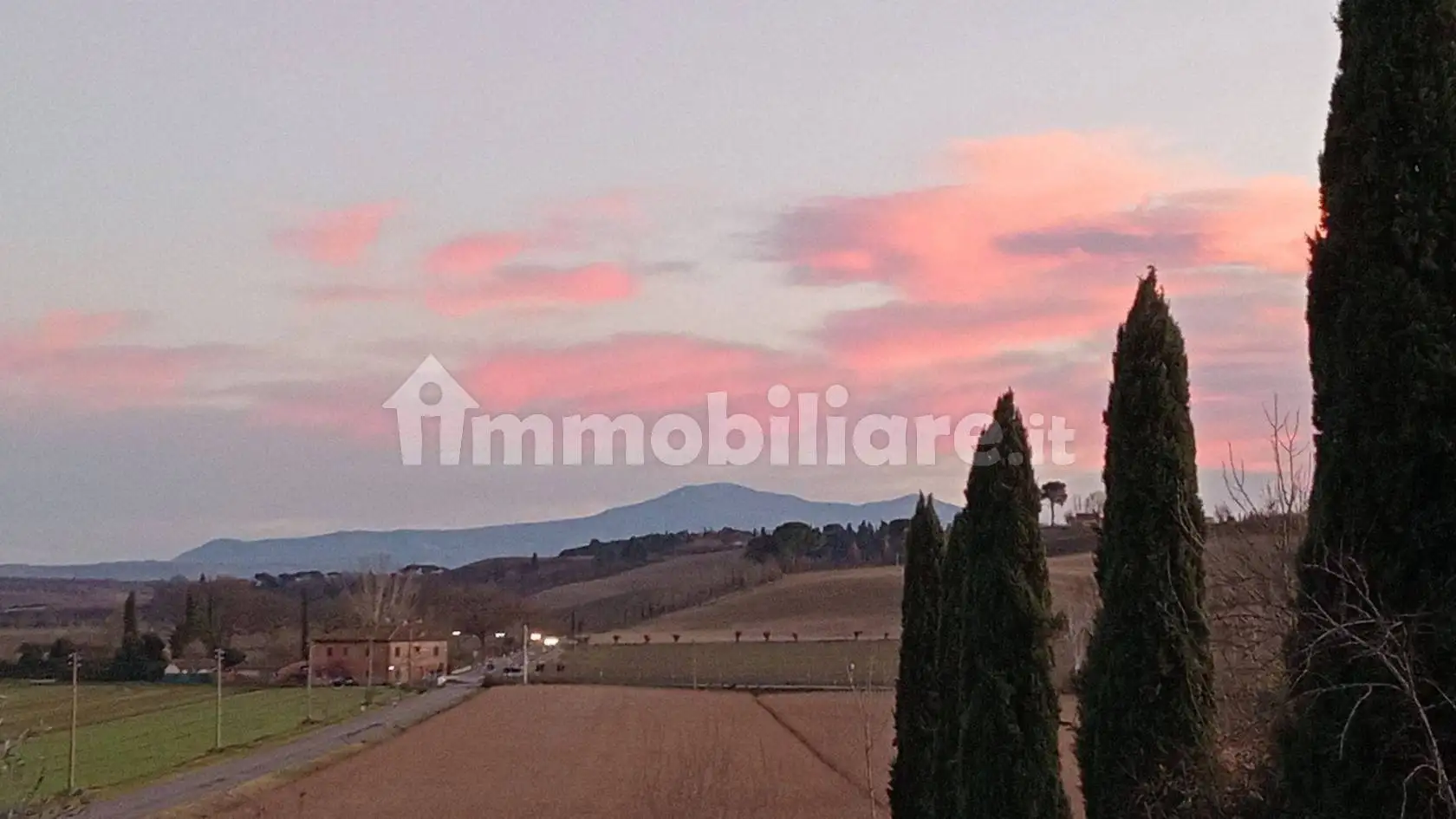 Appartamento in affitto a Montalcino