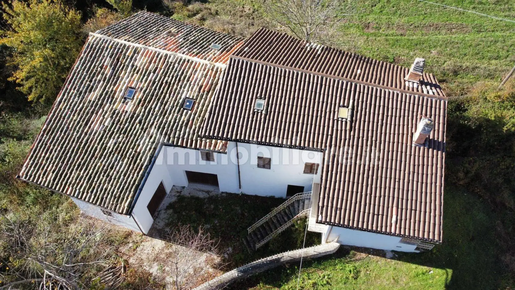 Villa unifamiliare via Rio, Fiastra - foto 2