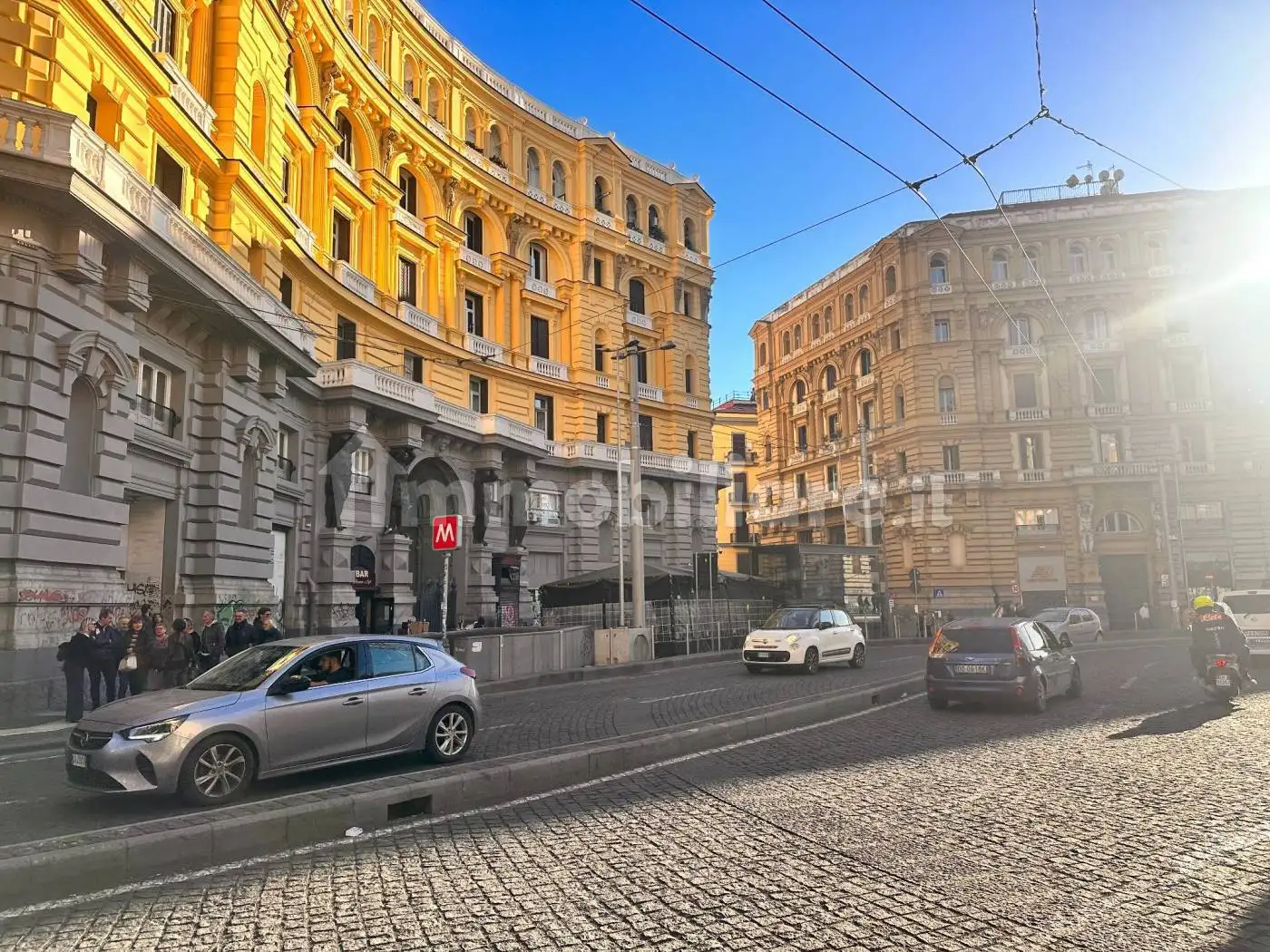 Palazzo - Edificio in vendita a Napoli