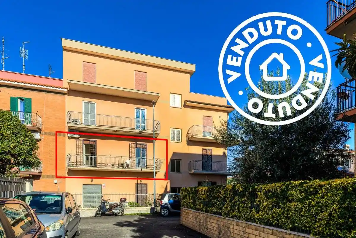 Appartamento in vendita a Roma