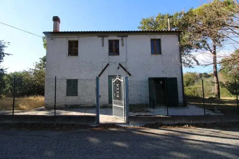 Rustico - Casale in vendita a San Paolo di Jesi