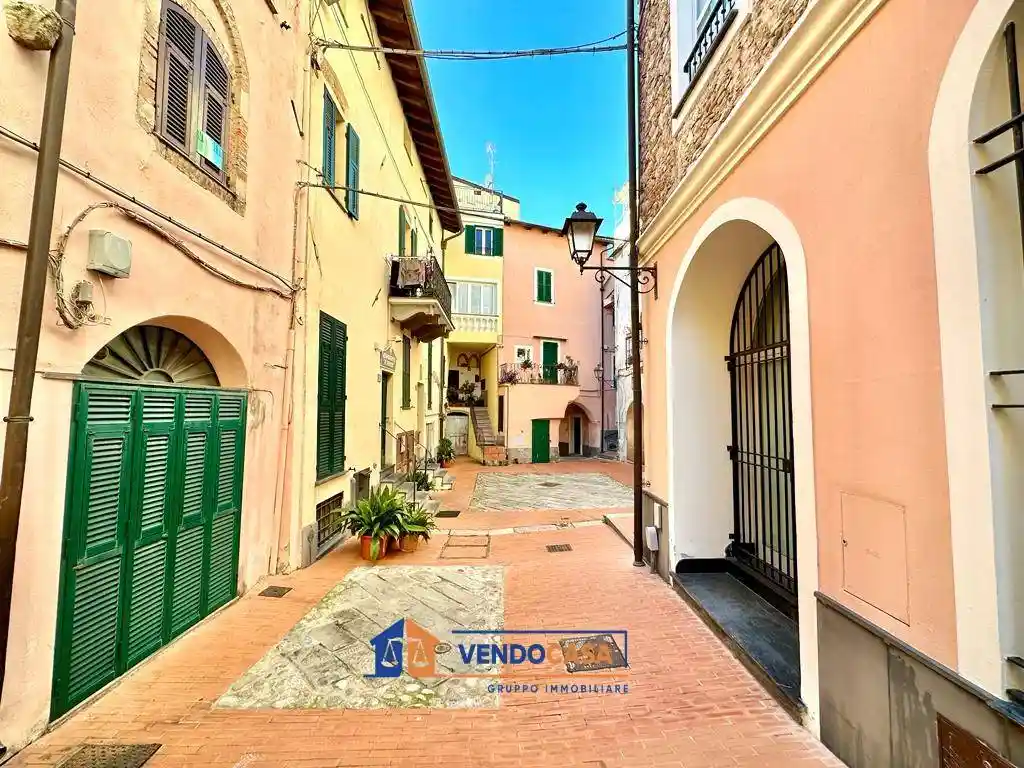 Appartamento in vendita a Loano