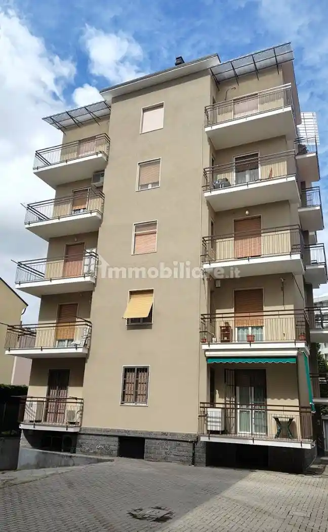 Appartamento in vendita a Cologno Monzese