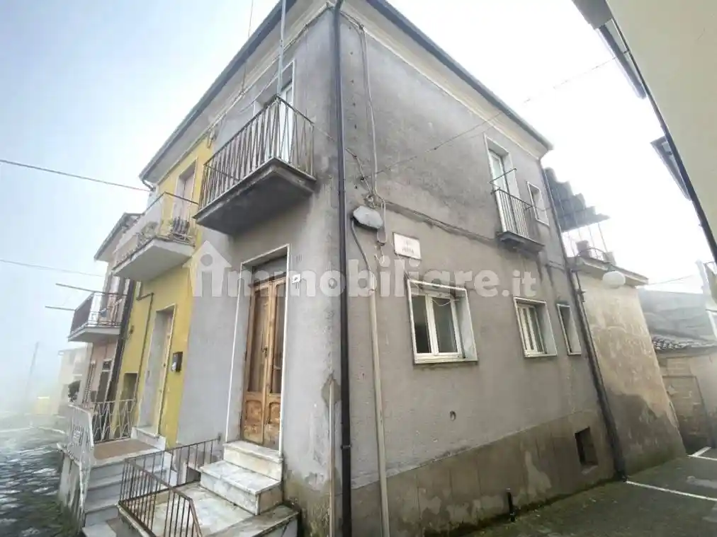 Casa indipendente in vendita a Bonito