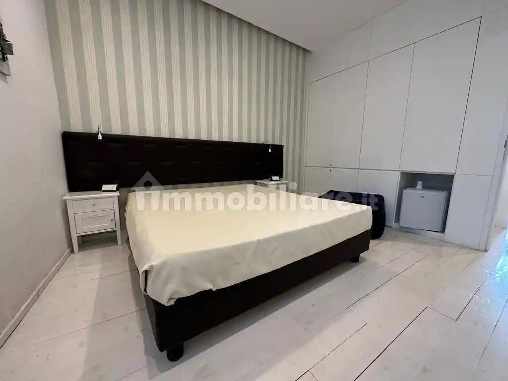 Palazzo - Edificio in vendita a Sant'Agata de' Goti