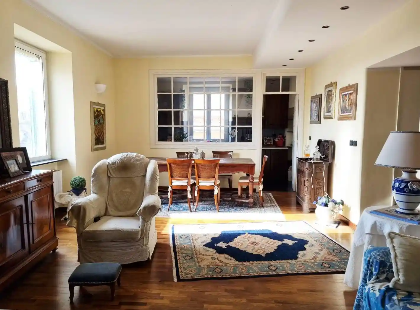 Appartamento in vendita a Genova