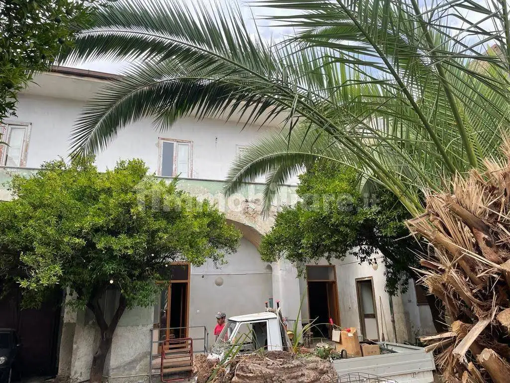 Villa in vendita a Trentola-Ducenta