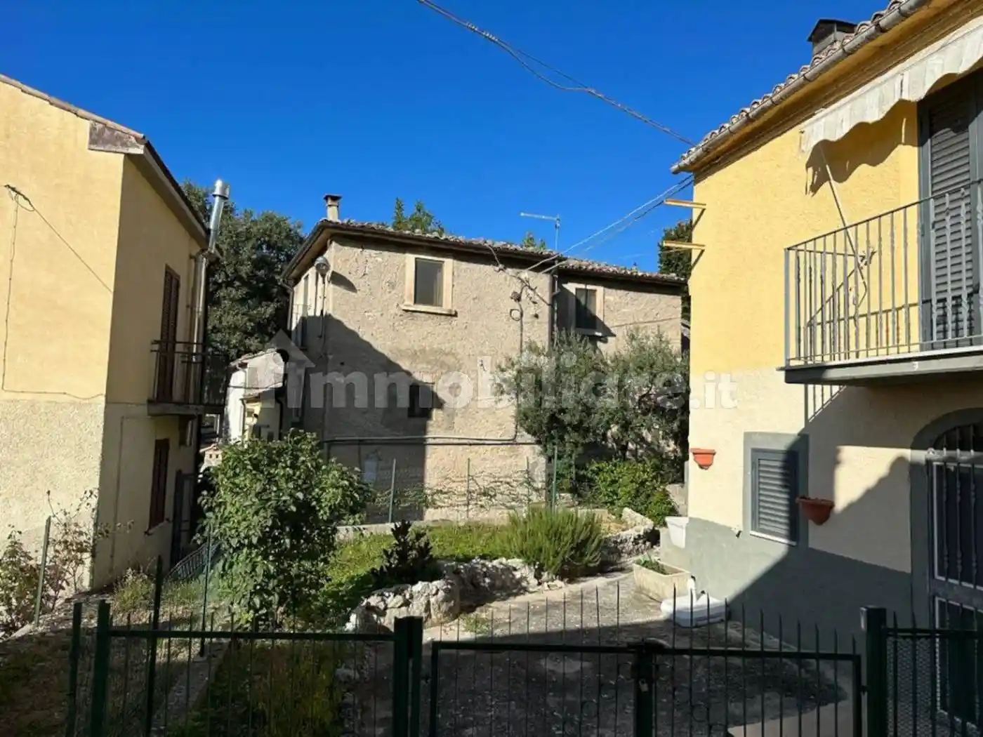 Casa indipendente in vendita a Caramanico Terme