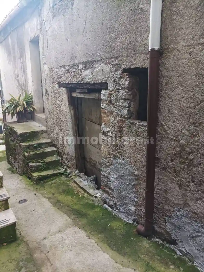 Casa indipendente in vendita a Lagonegro