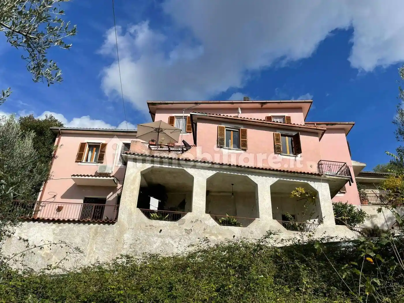 Casa indipendente in vendita a Arpino