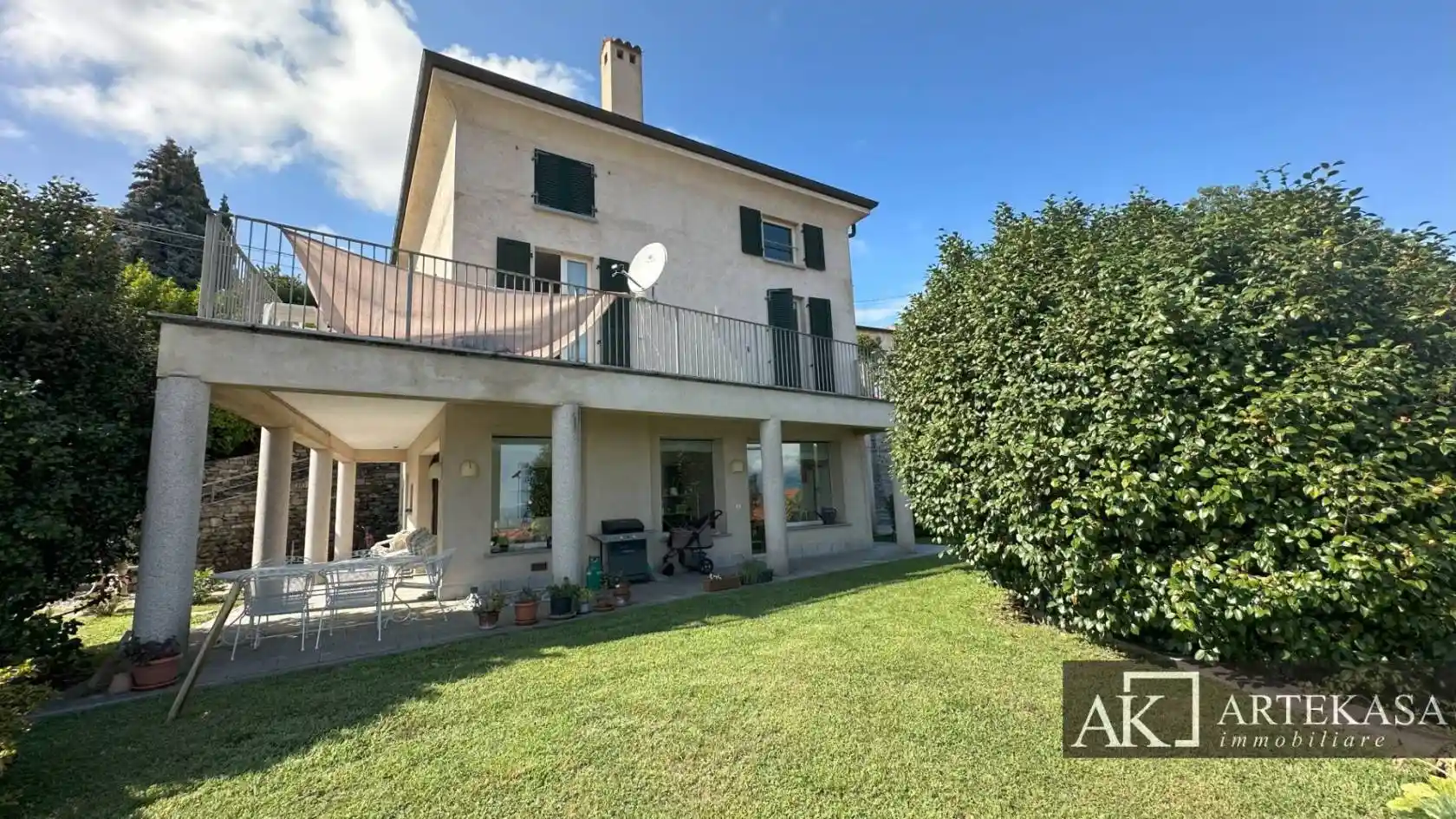 Villa in affitto a Massino Visconti