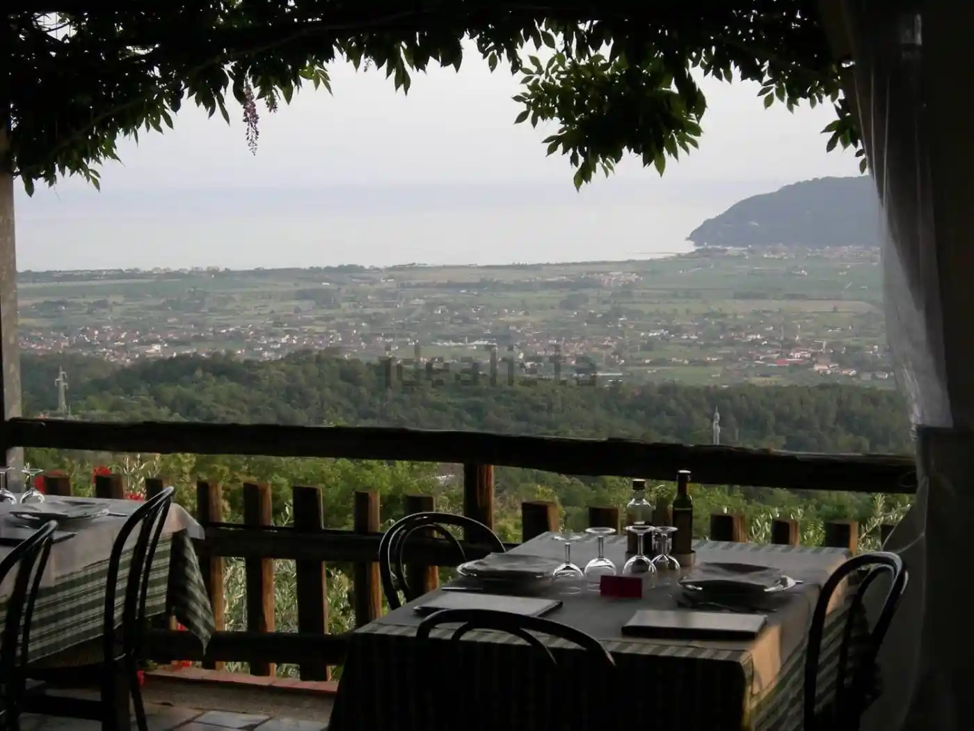 Villa in vendita a Castelnuovo Magra