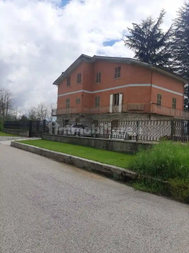 Villa unifamiliare via della Stazione 1, Tagliacozzo - foto 2