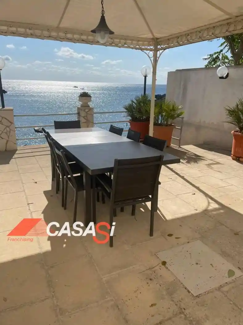 Appartamento in vendita a Otranto