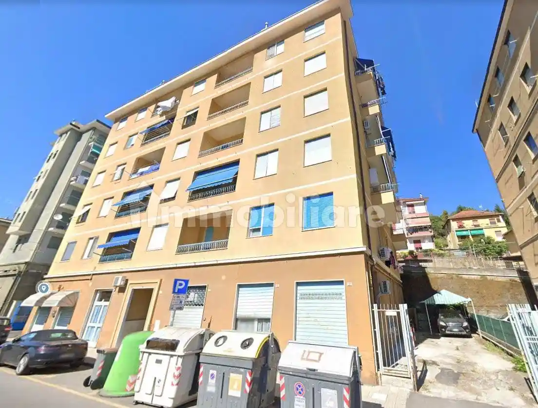 Appartamento in vendita a Genova