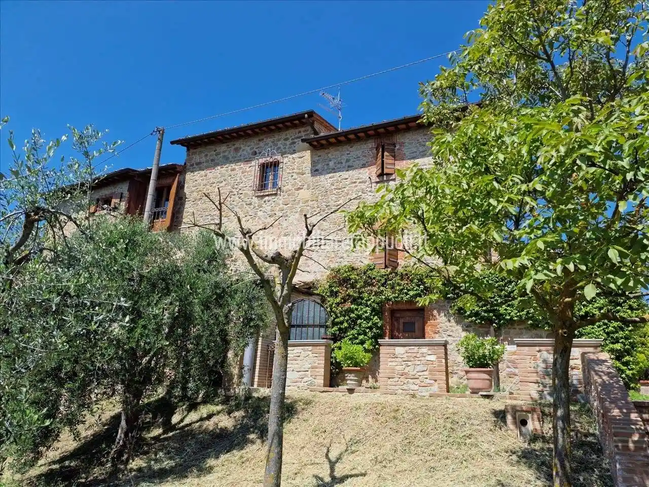 Rustico - Casale in vendita a Sinalunga