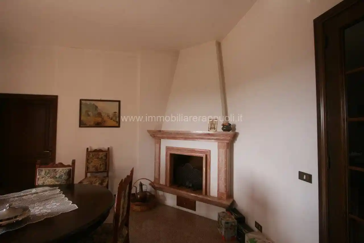 Villa in vendita a Sinalunga