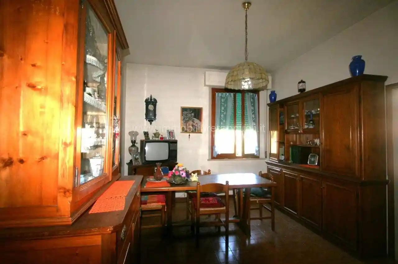 Appartamento in vendita a Sinalunga