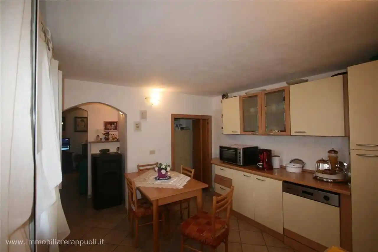 Casa indipendente in vendita a Torrita di Siena