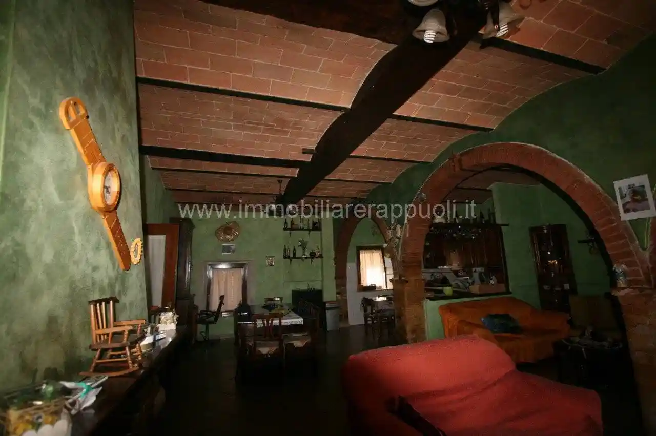 Rustico - Casale in vendita a Asciano