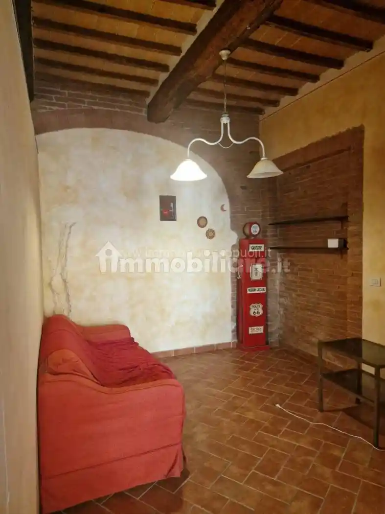 Appartamento in vendita a Sinalunga